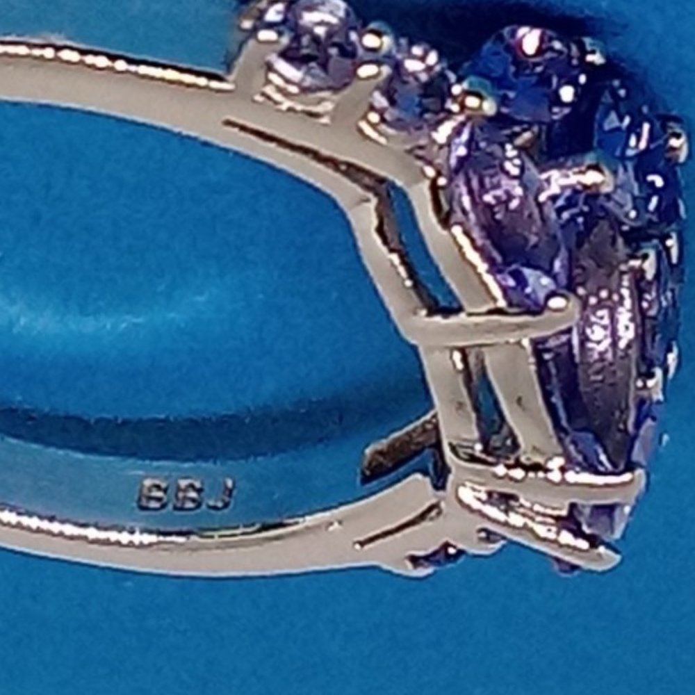 beautiful tanzanite ring! size 6 - Picture 5 of 7